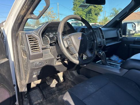 Used 2018 Ford F150 XLT w/ Equipment Group 301A Mid image 5