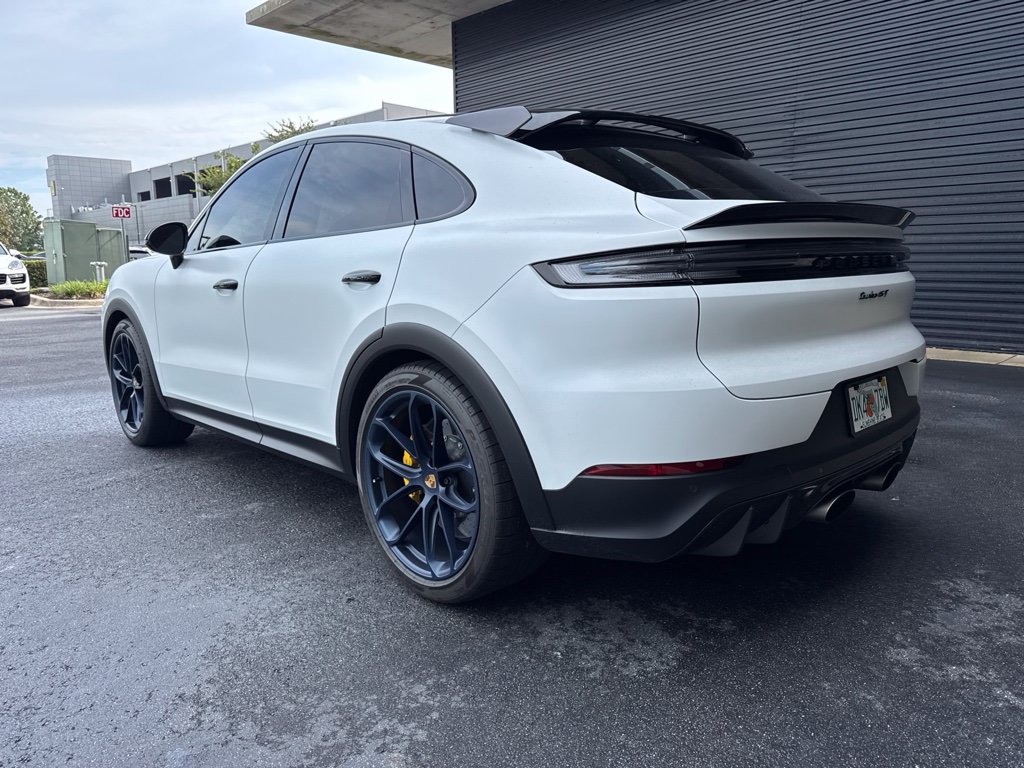 Certified 2024 Porsche Cayenne Turbo GT AWD/4WD image 4
