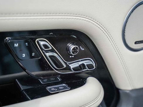 Used 2020 Land Rover Range Rover Long Wheelbase HSE image 19