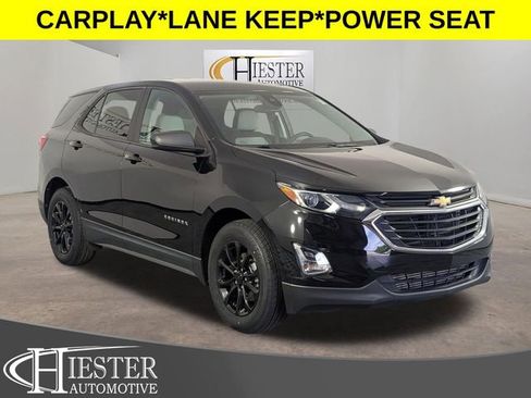 Used 2021 Chevrolet Equinox LS w/ LS Convenience Package FWD image 1