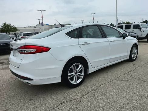 Used 2018 Ford Fusion SE image 8