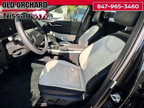 Used 2023 Kia EV6 GT-Line w/ GT-Line White Seat Package AWD/4WD image 11