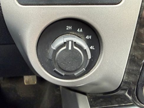 Used 2017 Ford Expedition EL Limited image 25