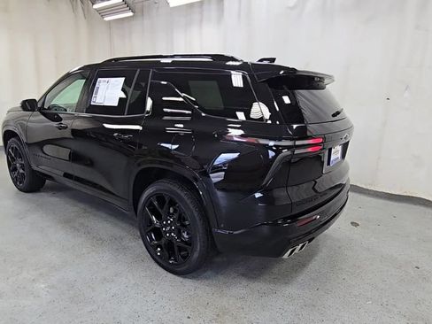 Used 2024 Chevrolet Traverse RS AWD/4WD image 9