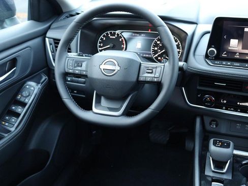 New 2026 Nissan Rogue SV w/ SV Premium Package image 25