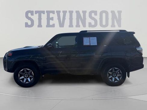 Used 2024 Toyota 4Runner TRD Off-Road Premium w/ Moonroof Package AWD/4WD image 2