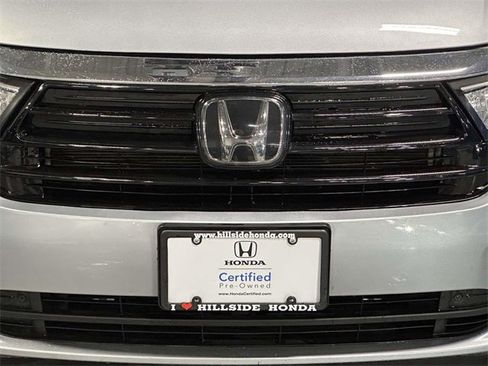 Certified 2023 Honda Odyssey EX-L image 10
