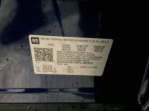 Used 2023 Chevrolet Equinox Premier image 19