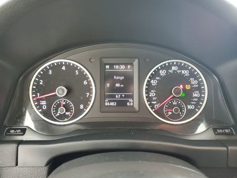 Used 2017 Volkswagen Tiguan Wolfsburg Edition image 25
