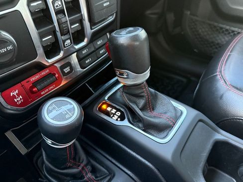 Used 2020 Jeep Wrangler Unlimited Rubicon image 29