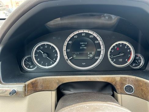 Used 2011 Mercedes-Benz E 350 4MATIC Sedan image 18