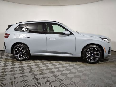 Used 2026 BMW X3 xDrive30 w/ Premium Package AWD/4WD image 8