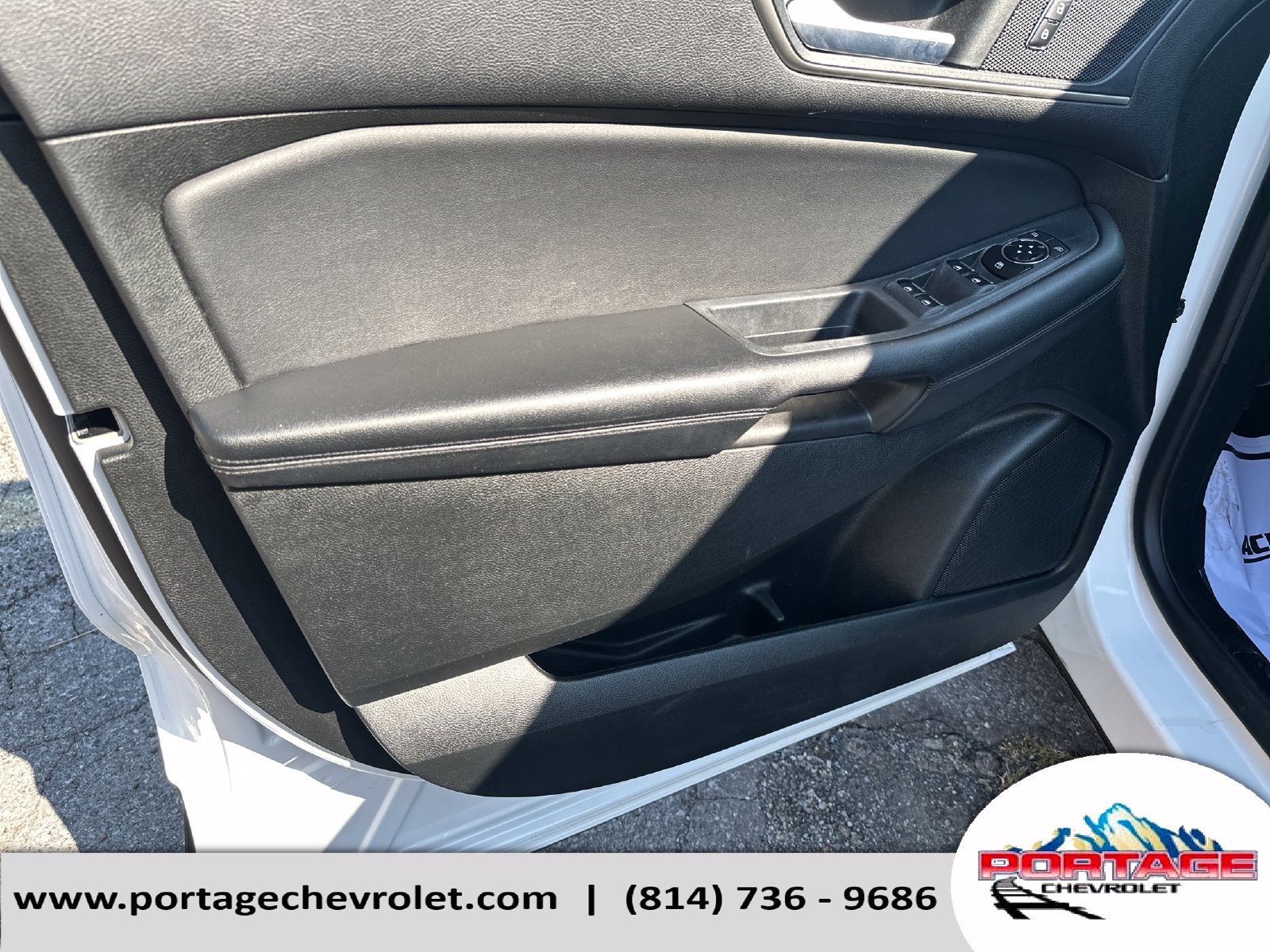 Used 2023 Ford Edge SEL AWD/4WD image 8