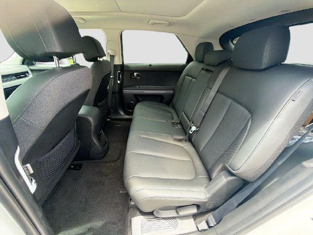 New 2026 Hyundai Ioniq 5 Limited RWD image 25