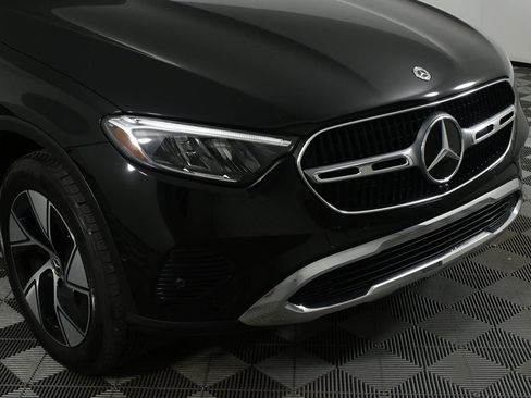 Used 2024 Mercedes-Benz GLC 300 4MATIC image 35