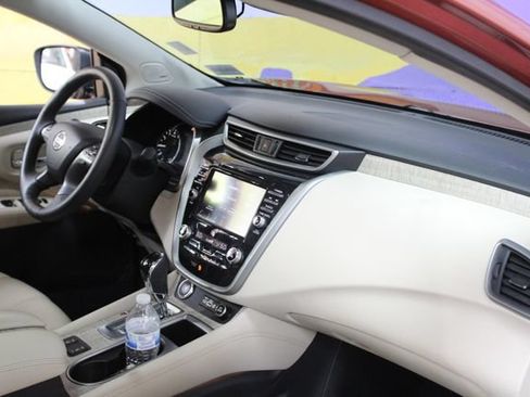 Used 2021 Nissan Murano SL AWD/4WD image 10
