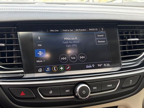 Used 2019 Buick Regal Essence w/ Driver Confidence Package I FWD image 25