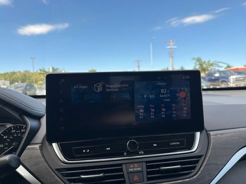 Used 2024 Nissan Altima 2.5 SL AWD/4WD image 52