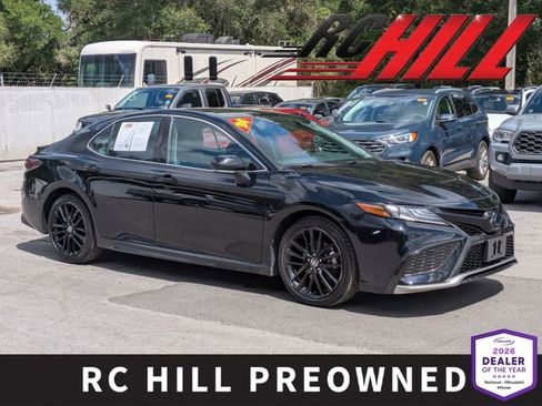 Used 2024 Toyota Camry XSE FWD image 1