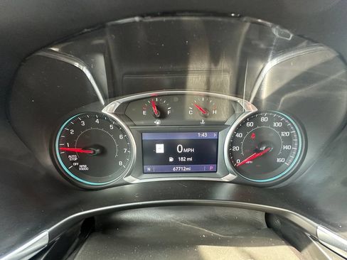 Used 2019 Chevrolet Equinox LT AWD/4WD image 12