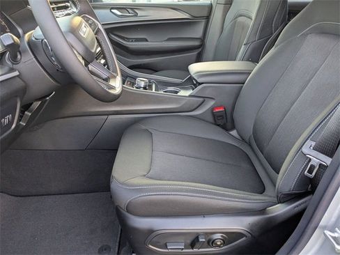 New 2025 Jeep Grand Cherokee Laredo X image 11