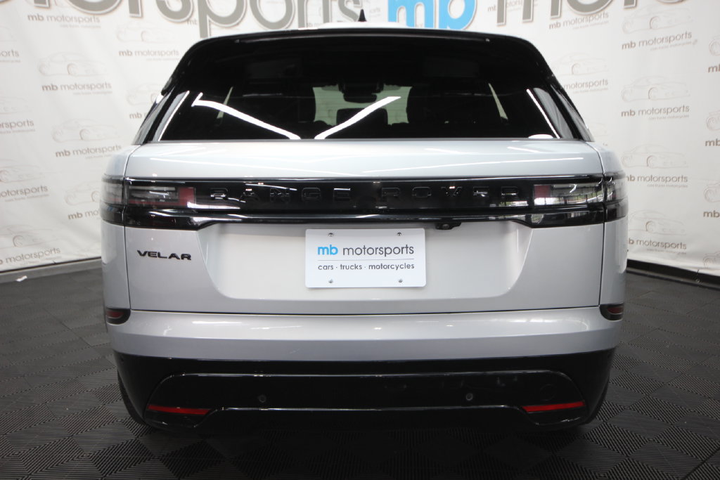 Used 2025 Land Rover Range Rover Velar Dynamic SE AWD/4WD image 5
