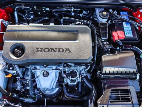 Used 2025 Honda Civic Sport image 29