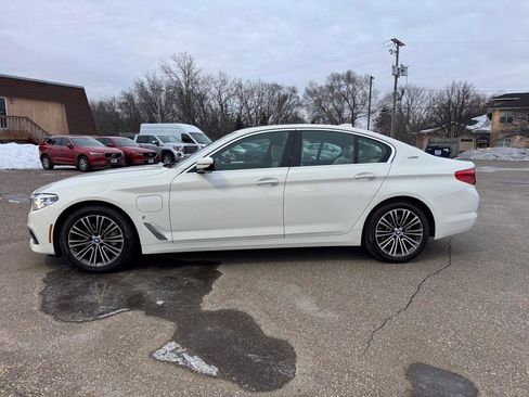 Used 2018 BMW 530e xDrive image 9