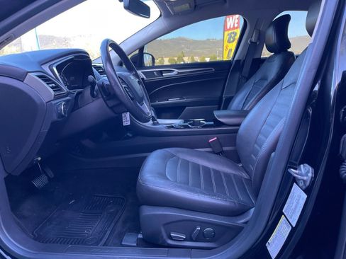 Used 2016 Ford Fusion SE w/ Equipment Group 202A FWD image 14