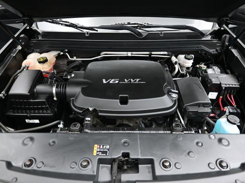 Used 2022 GMC Canyon AT4 w/ Driver Alert Package AWD/4WD image 8
