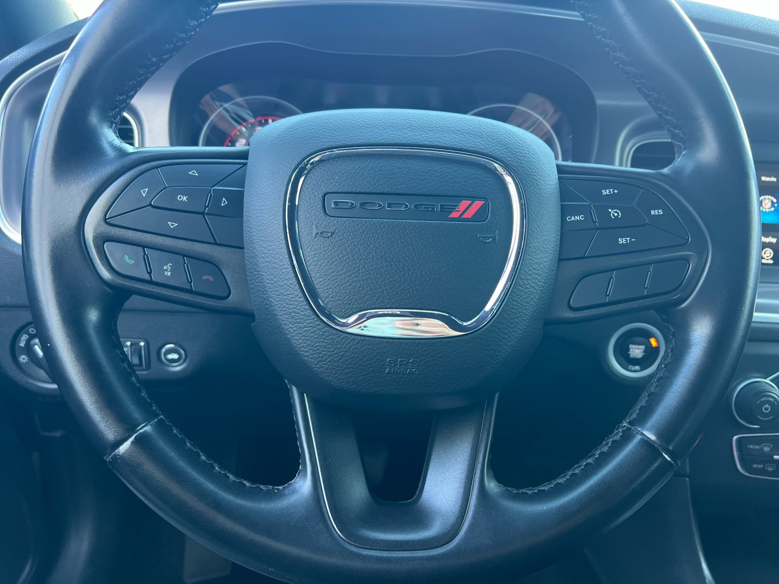 Used 2022 Dodge Charger SXT RWD image 22