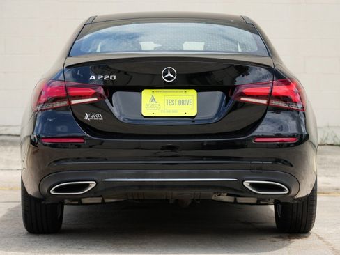 Used 2020 Mercedes-Benz A 220 w/ Premium Package image 10