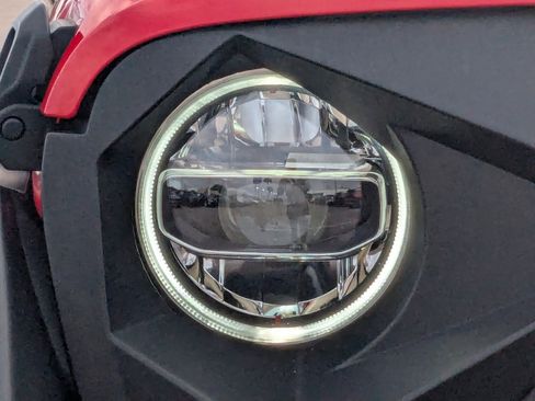 Used 2021 Jeep Wrangler Sport image 9