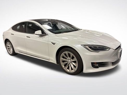 Used 2018 Tesla Model S 75D AWD/4WD image 8