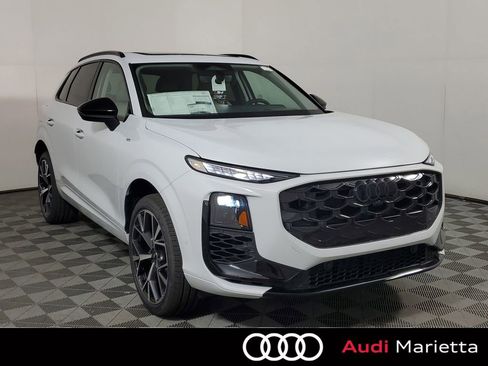 New 2026 Audi Q3 quattro 2.0T AWD/4WD image 1
