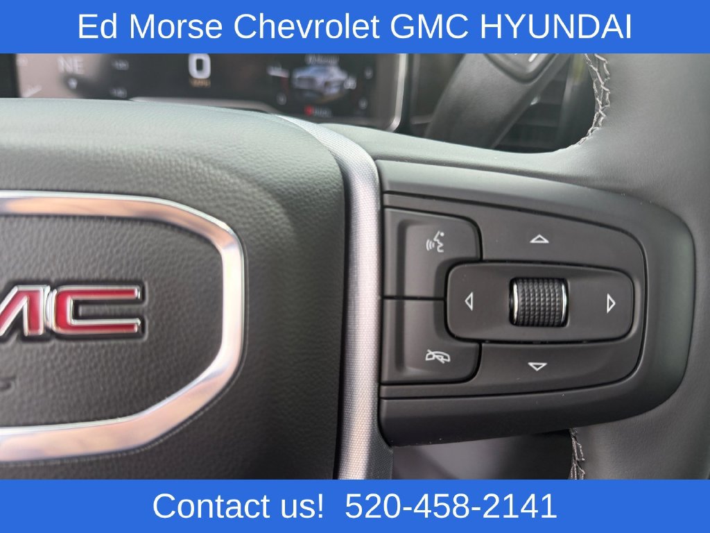 Used 2025 GMC Sierra 1500 SLE w/ Preferred Package AWD/4WD image 17