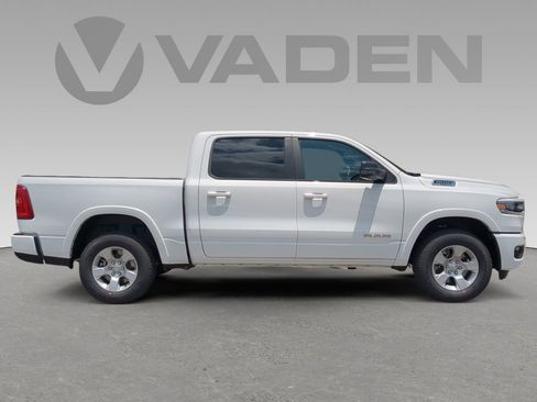 Used 2025 RAM 1500 Big Horn image 7