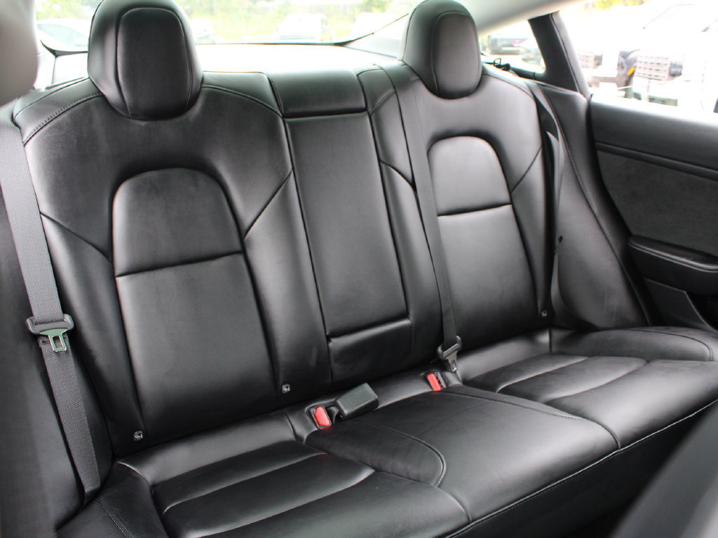 Used 2023 Tesla Model 3 Standard Range RWD image 26