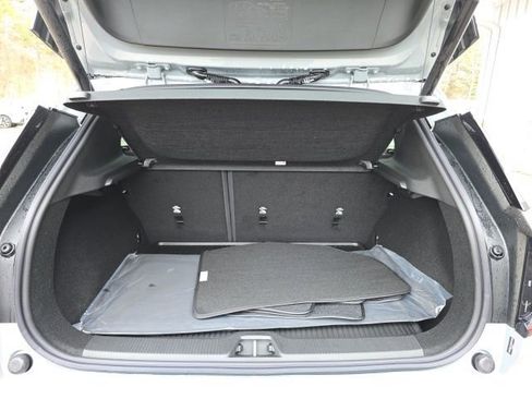 New 2026 Volvo EX30 Cross Country Ultra w/ Protection Package image 17