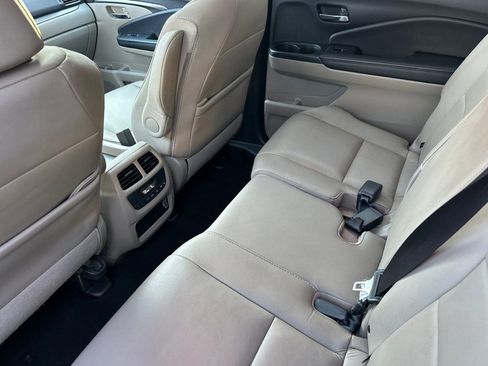 Used 2022 Honda Pilot EX-L image 13