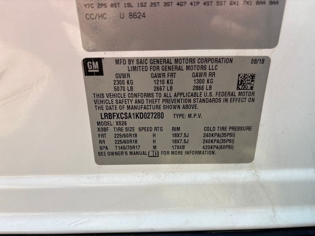 Used 2019 Buick Envision Essence w/ LPO, Interior Luxury Package FWD image 30