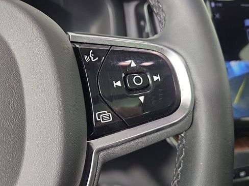 Certified 2023 Volvo XC60 B5 Plus w/ Climate Package AWD/4WD image 31