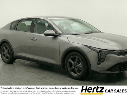 Used 2025 Kia K4 FWD image 1