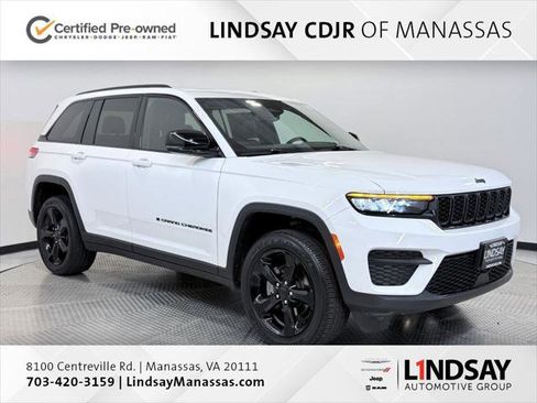 Certified 2024 Jeep Grand Cherokee Altitude image 1