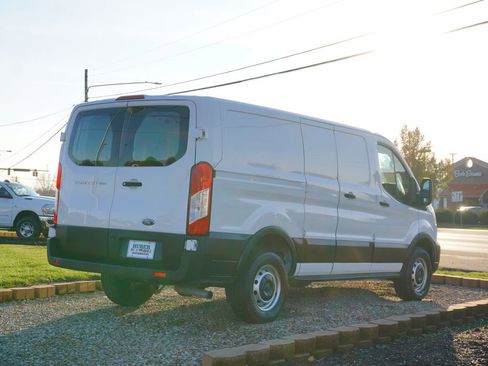 Used 2020 Ford Transit 250 Low Roof image 7