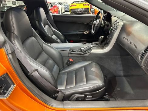 Used 2007 Chevrolet Corvette Coupe w/ Preferred Equipment Group RWD image 19