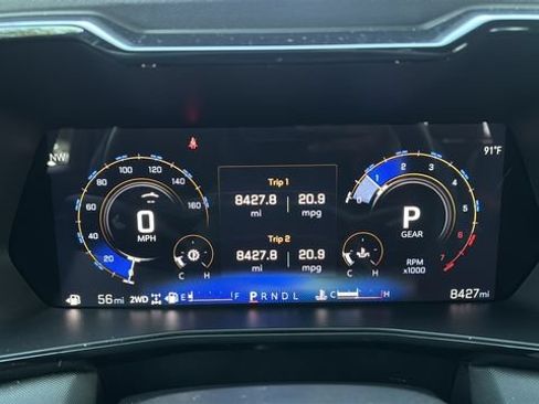 Used 2026 Chevrolet Colorado Z71 w/ Technology Package AWD/4WD image 12