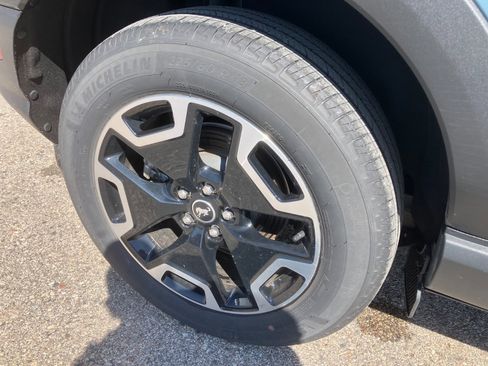 Used 2023 Ford Bronco Sport Outer Banks AWD/4WD image 15