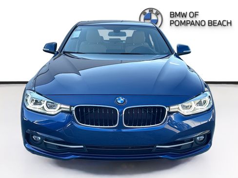 Used 2018 BMW 330i Sedan image 2
