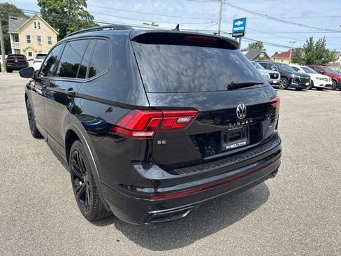 Used 2024 Volkswagen Tiguan SE R-Line AWD/4WD image 8
